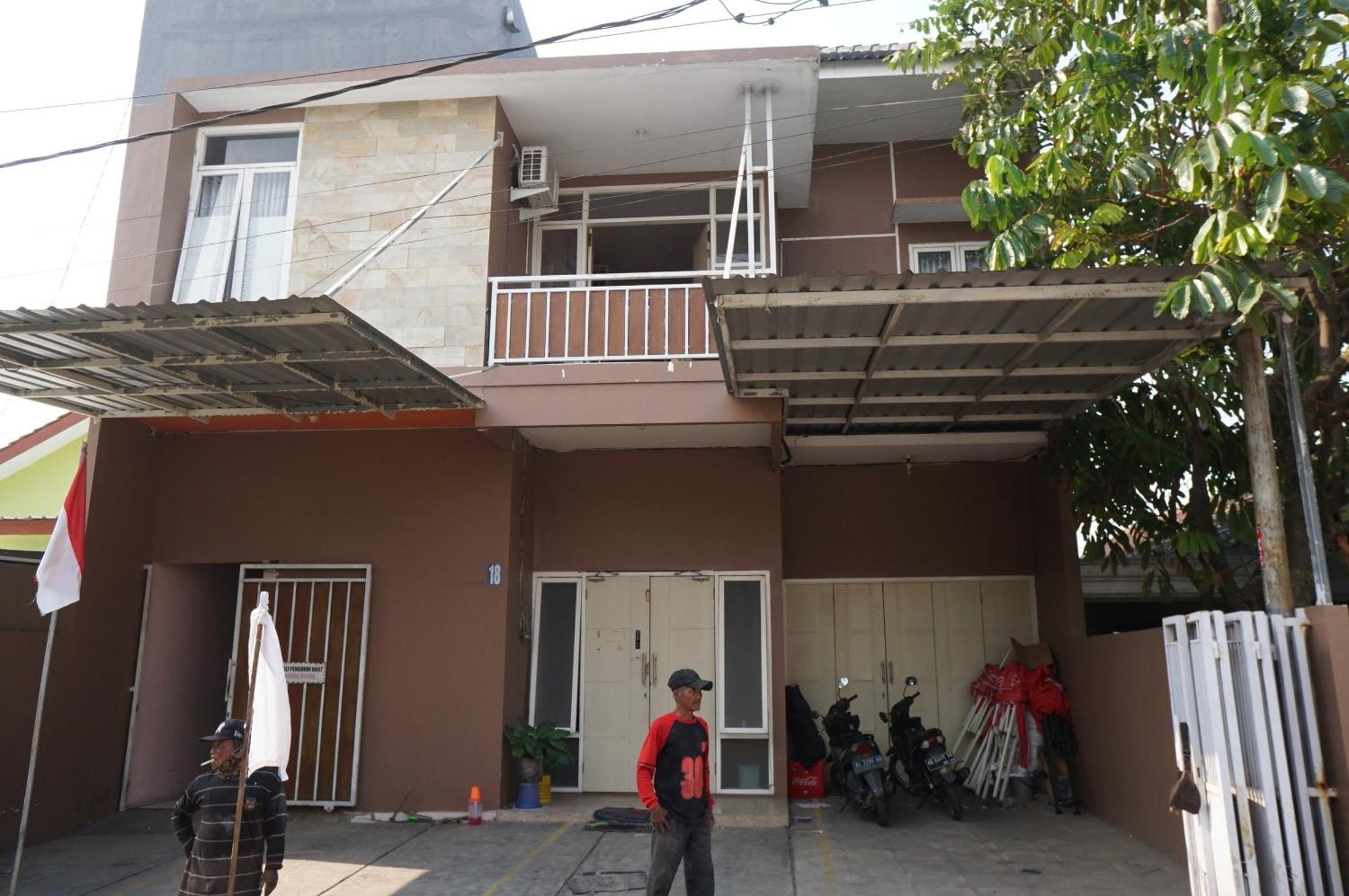 Spot On 93611 Kost Pak Suyatno Syariah 2 Ponorogo Exterior foto